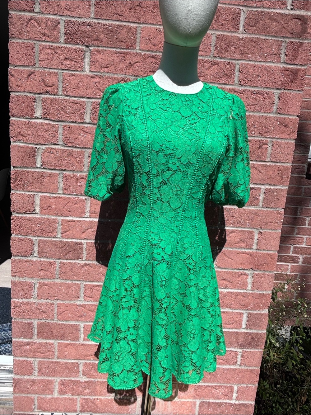 💚Ever New Bright Emerald Lace Dress (US Size 4)💚